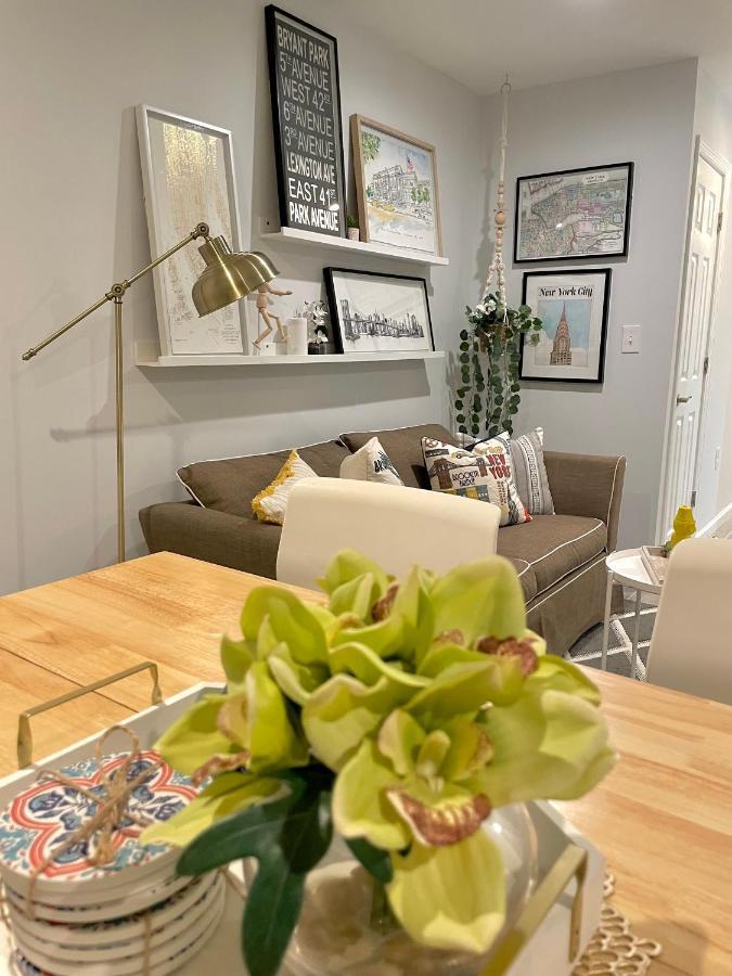 Modern Apartment With Parking & Quick Ride To Manhattan New York Esterno foto