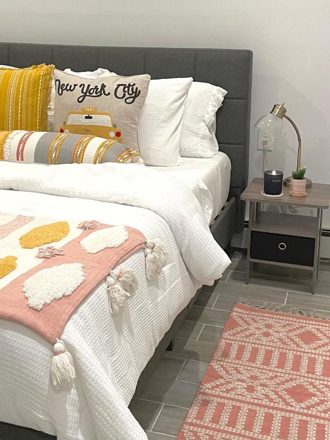 Modern Apartment With Parking & Quick Ride To Manhattan New York Esterno foto