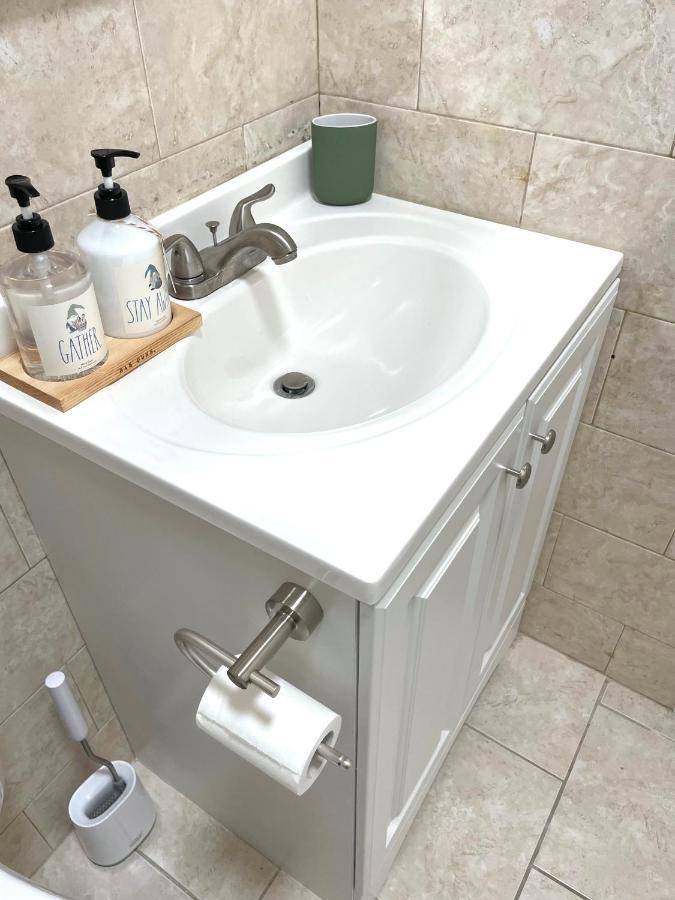 Modern Apartment With Parking & Quick Ride To Manhattan New York Esterno foto