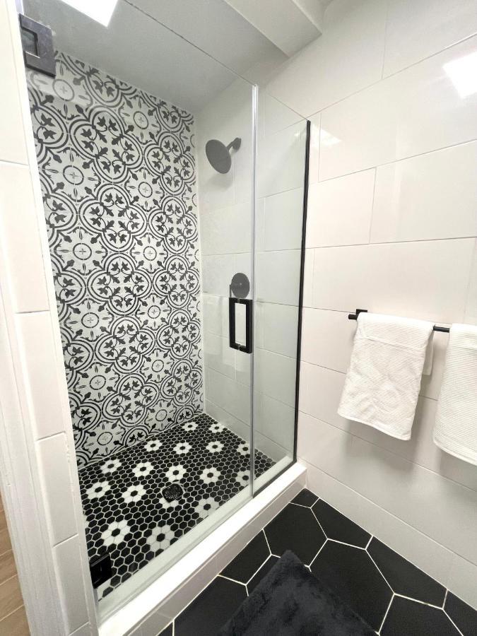 Modern Apartment With Parking & Quick Ride To Manhattan New York Esterno foto
